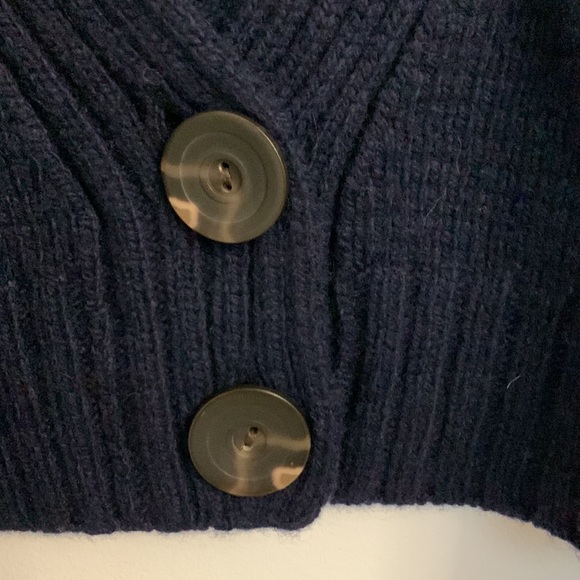 Abercrombie & Fitch Sweater - Picture 5 of 5